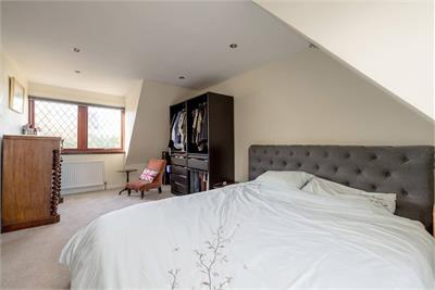 3 Craiglockhart Avenue, Edinburgh, EH14 1DQ - image 22