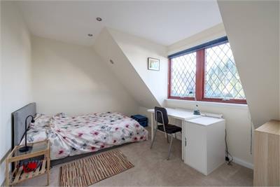 3 Craiglockhart Avenue, Edinburgh, EH14 1DQ - image 26