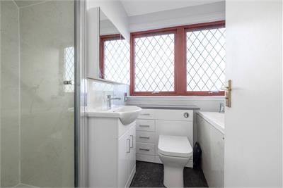 3 Craiglockhart Avenue, Edinburgh, EH14 1DQ - image 28