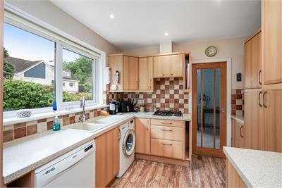 8 Charteris Court, Longniddry, EH32 0NU - image 5