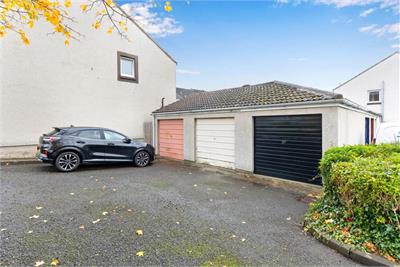 88 North Bughtlinside, East Craigs, EH12 8YB - image 17