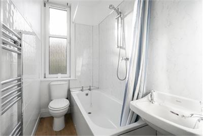 39/8 Bryson Road, Merchiston, Edinburgh, EH11 1DY - image 10