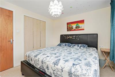 10/3 Waterfront Gait, Granton, Edinburgh, EH5 1EP - image 8