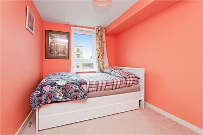 10/3 Waterfront Gait, Granton, Edinburgh, EH5 1EP - image 9