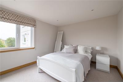 6 (flat 16), Succoth Court, Ravelston, Edinburgh, EH12 6BY - image 12