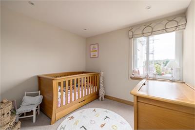 6 (flat 16), Succoth Court, Ravelston, Edinburgh, EH12 6BY - image 14