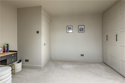 1/2 Hunter Terrace, Hawick, TD9 8BD - image 23