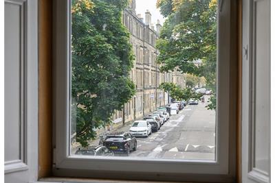 37/2 Brunswick Road, Edinburgh EH7 5PD - image 6