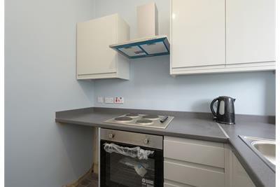 37/2 Brunswick Road, Edinburgh EH7 5PD - image 9
