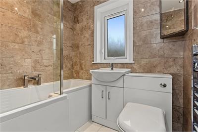 49 Hazel Avenue, Johnstone, PA5 0BQ - image 9