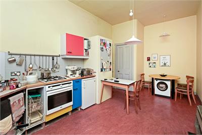 3 (2f3), Comely Bank Terrace, Edinburgh, EH4 1AT - image 6