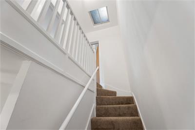 2 Belmont Gardens, Edinburgh, EH12 6JH - image 13
