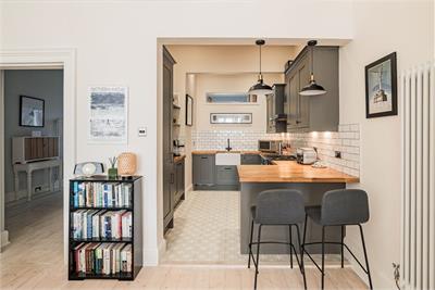 101/3 East Claremont Street, Edinburgh, EH7 4JA - image 8