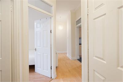 29/9 Blair Street, Edinburgh EH1 1QR - image 14