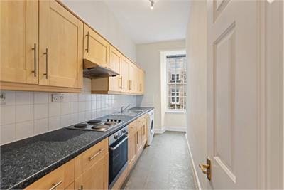 29/9 Blair Street, Edinburgh EH1 1QR - image 6
