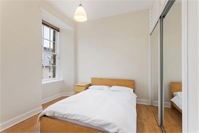 29/9 Blair Street, Edinburgh EH1 1QR - image 9