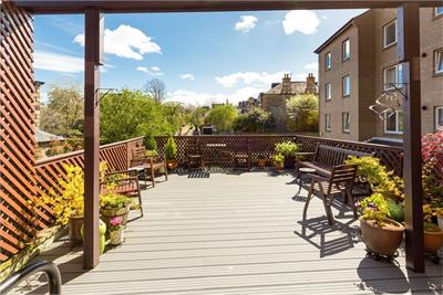 2/3 Chalmers Crescent, Homeroyal House, Edinburgh, EH9 1TP - image 11