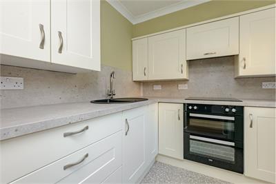 2/3 Chalmers Crescent, Homeroyal House, Edinburgh, EH9 1TP - image 4
