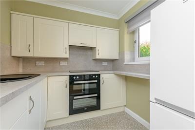 2/3 Chalmers Crescent, Homeroyal House, Edinburgh, EH9 1TP - image 5