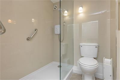 2/3 Chalmers Crescent, Homeroyal House, Edinburgh, EH9 1TP - image 8
