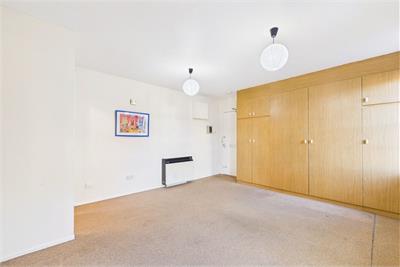 323 Websters Land, Grassmarket, Edinburgh EH1 2RU - image 4