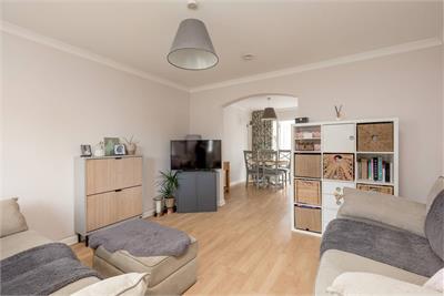 30 Gilberstoun Brig, Gilberstoun, Edinburgh, EH15 2RP - image 4