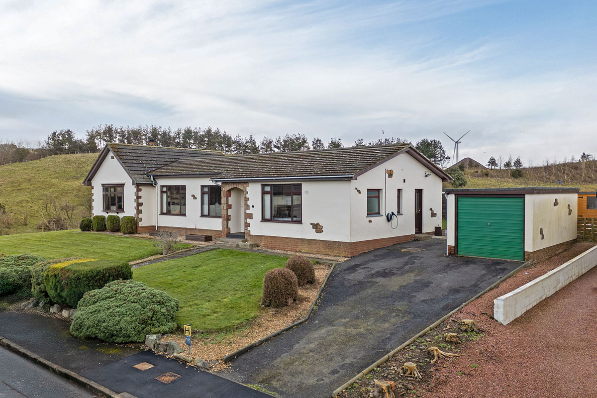 12 Hoprig Park, Cockburnspath, TD13 5YY