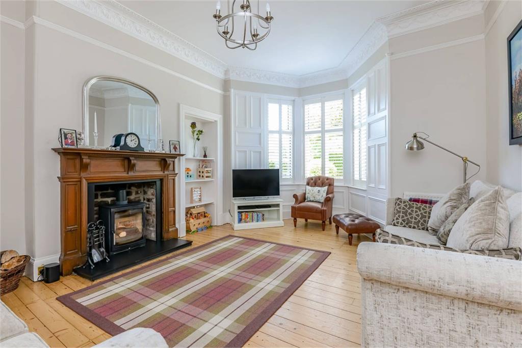41 Saughtonhall Drive, Murrayfield, Edinburgh, EH12 5TP