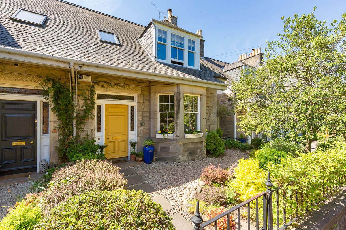 13 Cramond Glebe Road, Cramond, Edinburgh, EH4 6NP