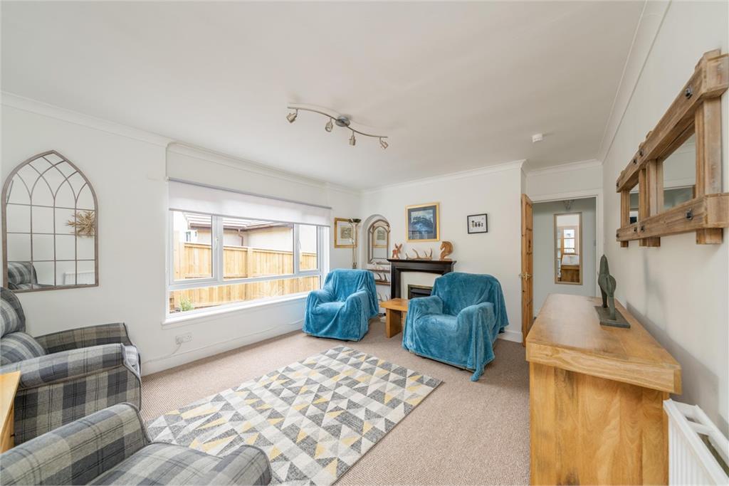 Braeholm, Old Bridge Road, Selkirk, TD7 5DF