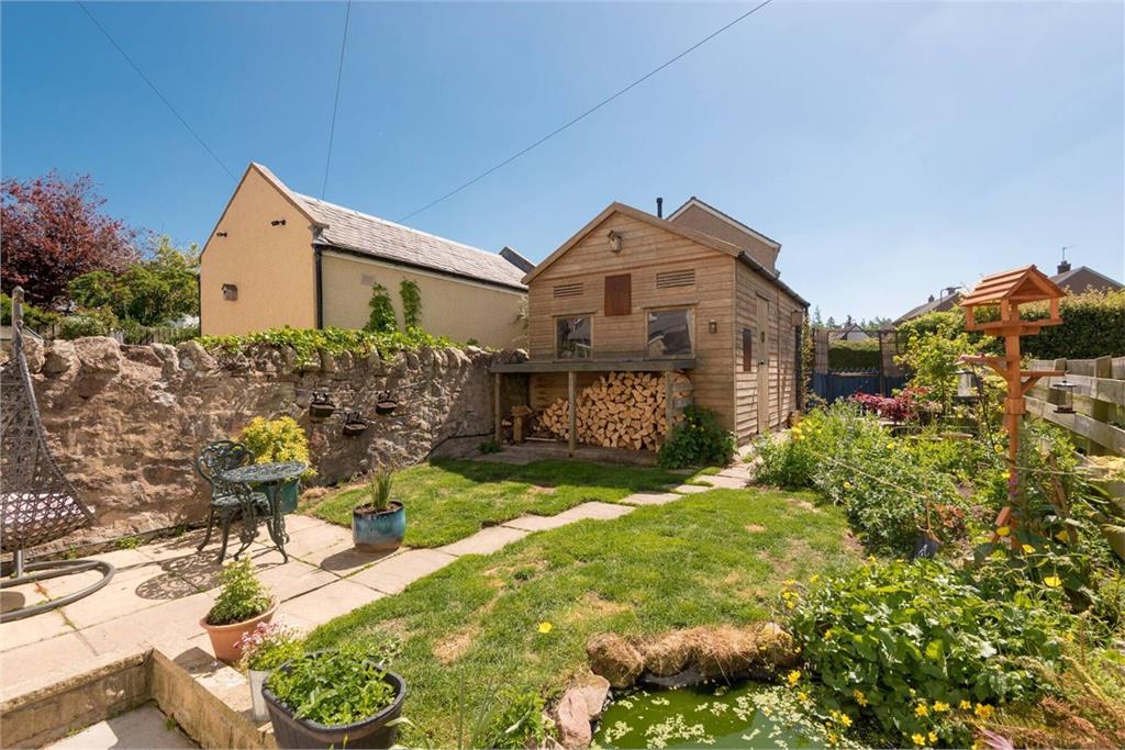 Chestnut Cottage, Duns Road, Gifford, East Lothian EH41 4QW