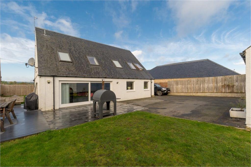 9 Kirkhill Terrace, Gorebridge, EH23 4LL