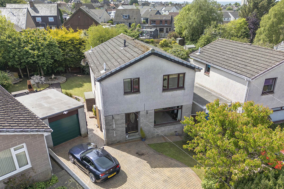 63 Watson Place, Dunfermline, KY12 0DT
