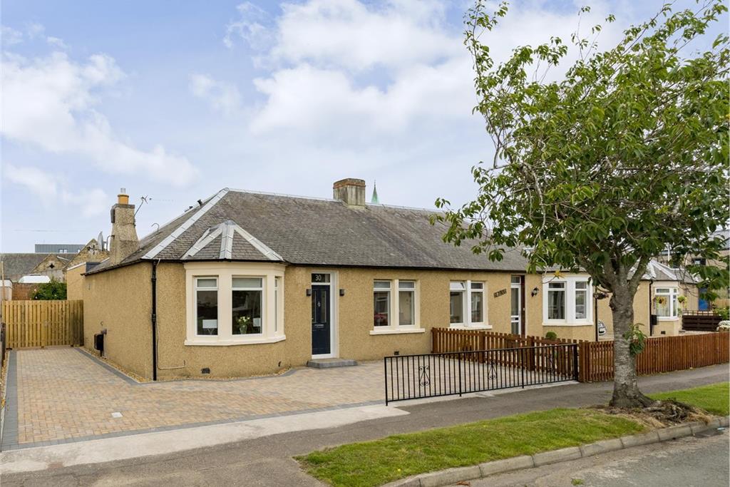 30 Douglas Crescent, Bonnyrigg, EH19 2DG