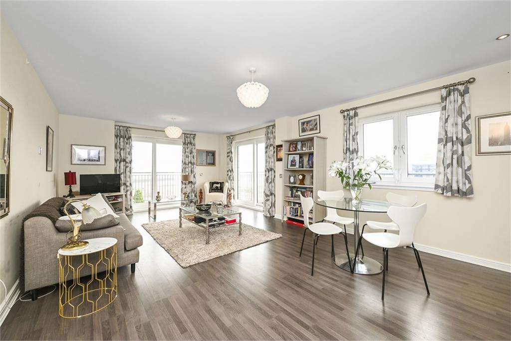 20/13 Hesperus Crossway, Granton, Edinburgh, EH5 1FX