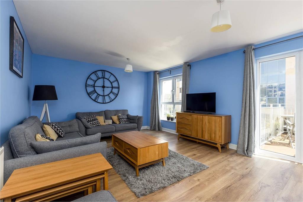 10 Devon Gardens, Edinburgh, EH12 5HA
