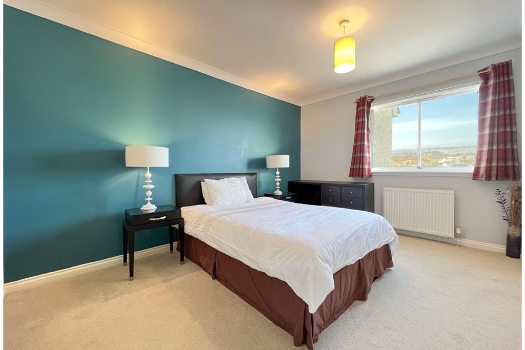 Maisonette for sale in Dunoon, West Scotland