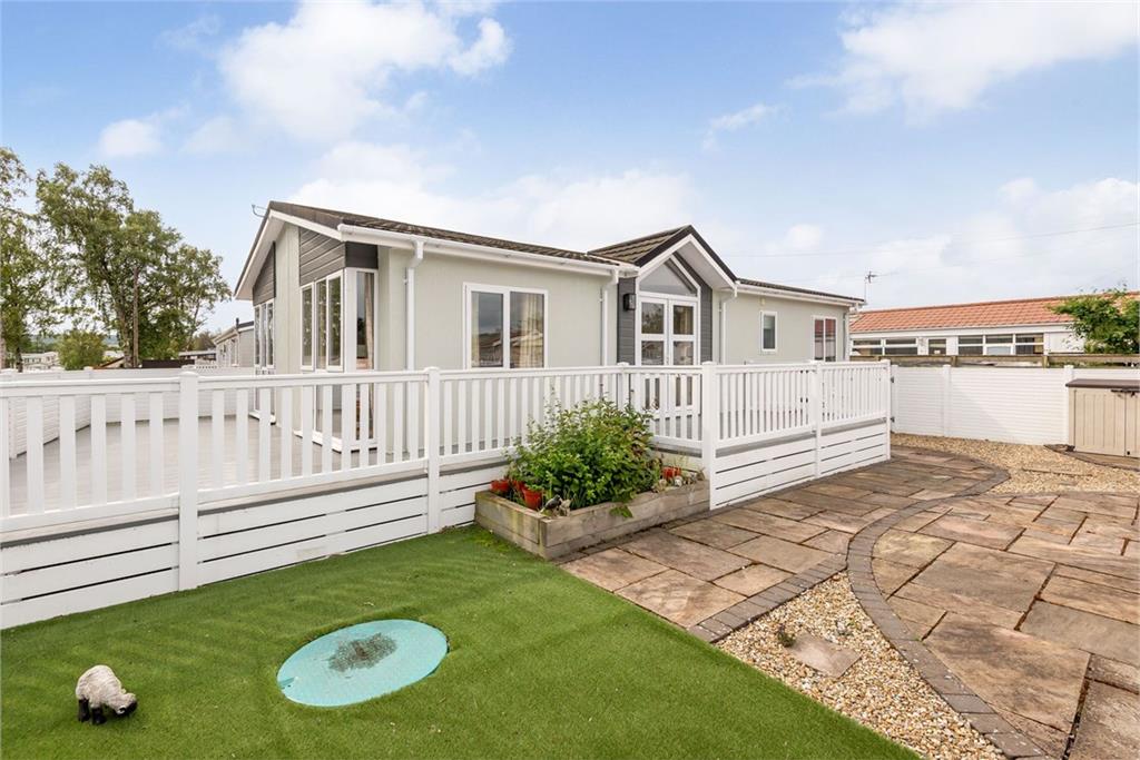 10 Omar Drive, Clayton Caravan Park, St. Andrews, KY16 9ZR