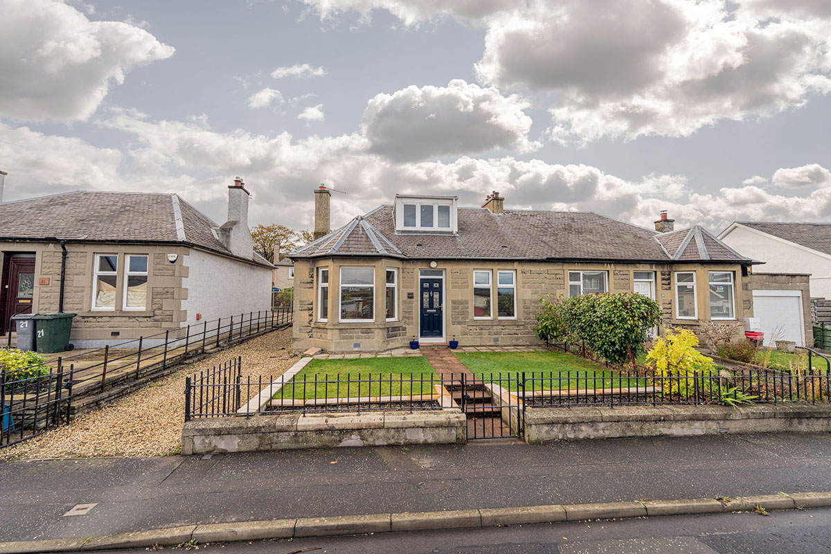 23 Britwell Crescent, Edinburgh, EH7 6PS