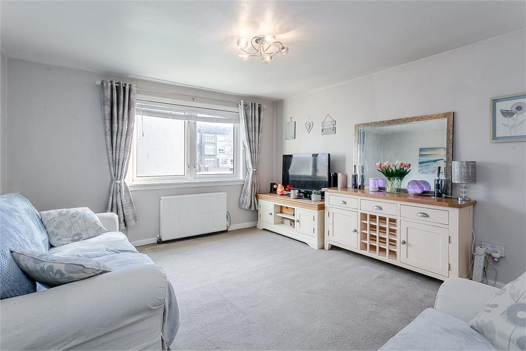 34 Bruce Gardens, Dalkeith, EH22 2LD