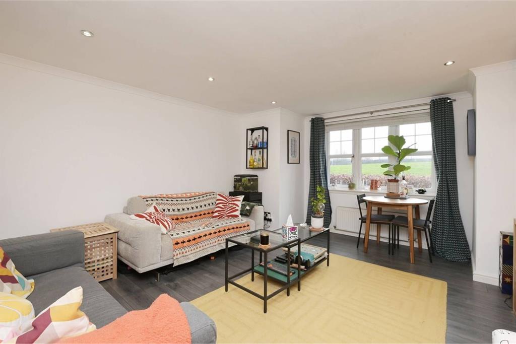 410 Leyland Road, Bathgate, EH48 2UQ