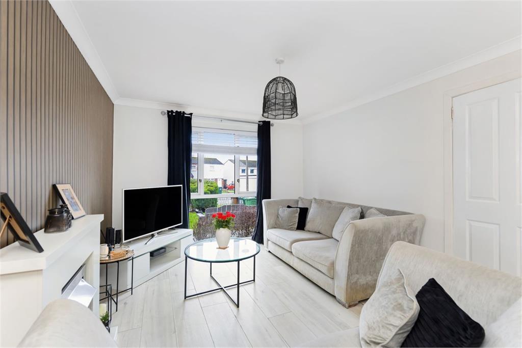 65 Cleekim Drive, Newcraighall, Edinburgh, EH15 3QP
