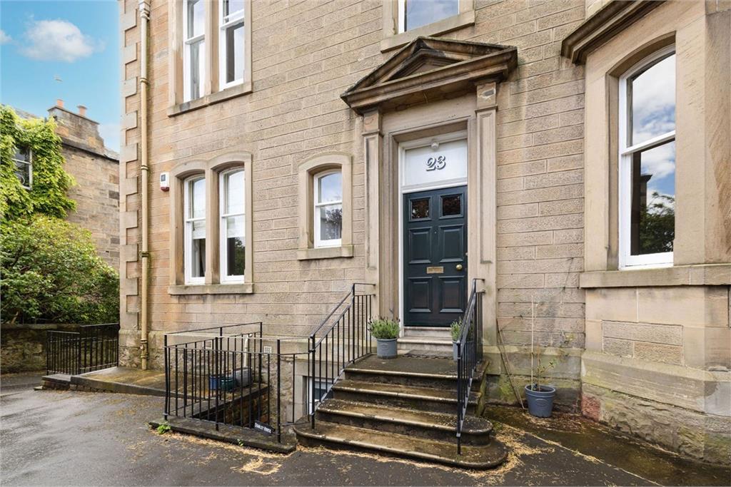 High end flat for sale in Trinity