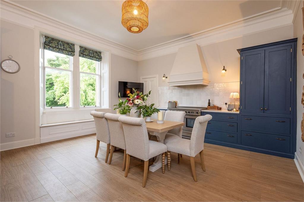 High end flat for sale in Trinity