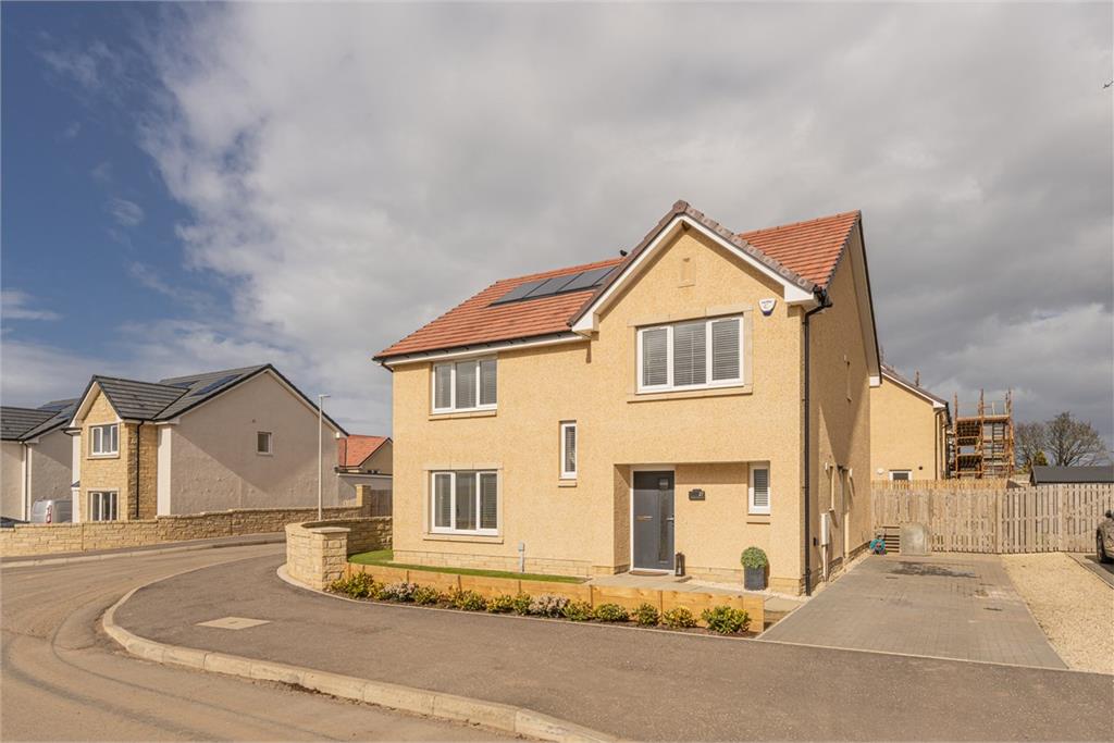 27 Barbachlaw Way, Wallyford, Musselburgh, EH21 8TS