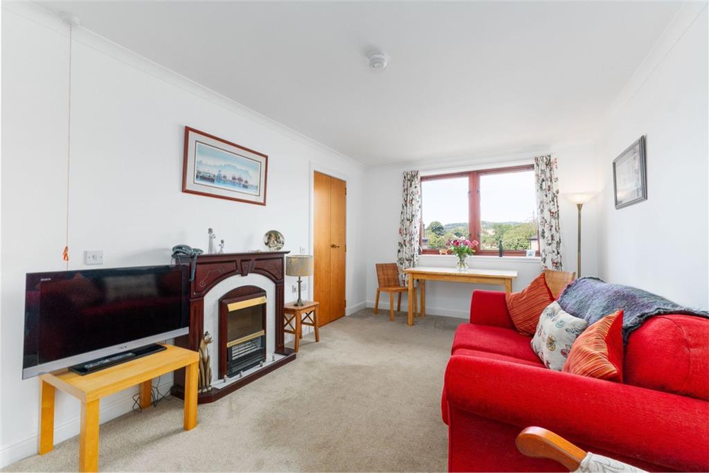 6/17 Roseburn Drive, Roseburn, Edinburgh, EH12 5NS