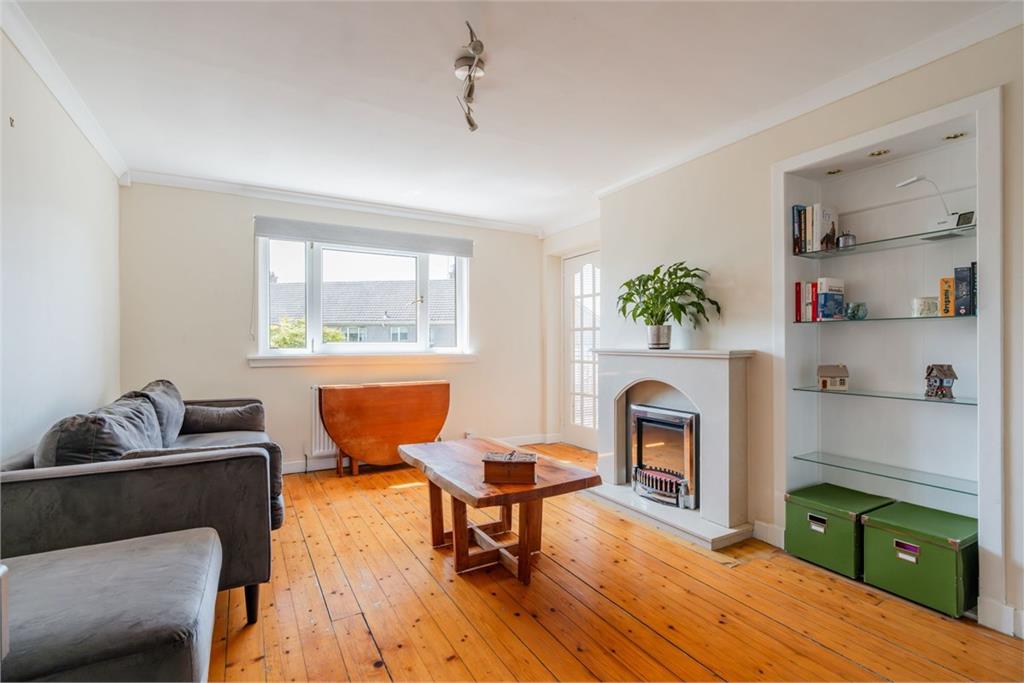 62/2 Rannoch Road, Edinburgh, EH4 7EN