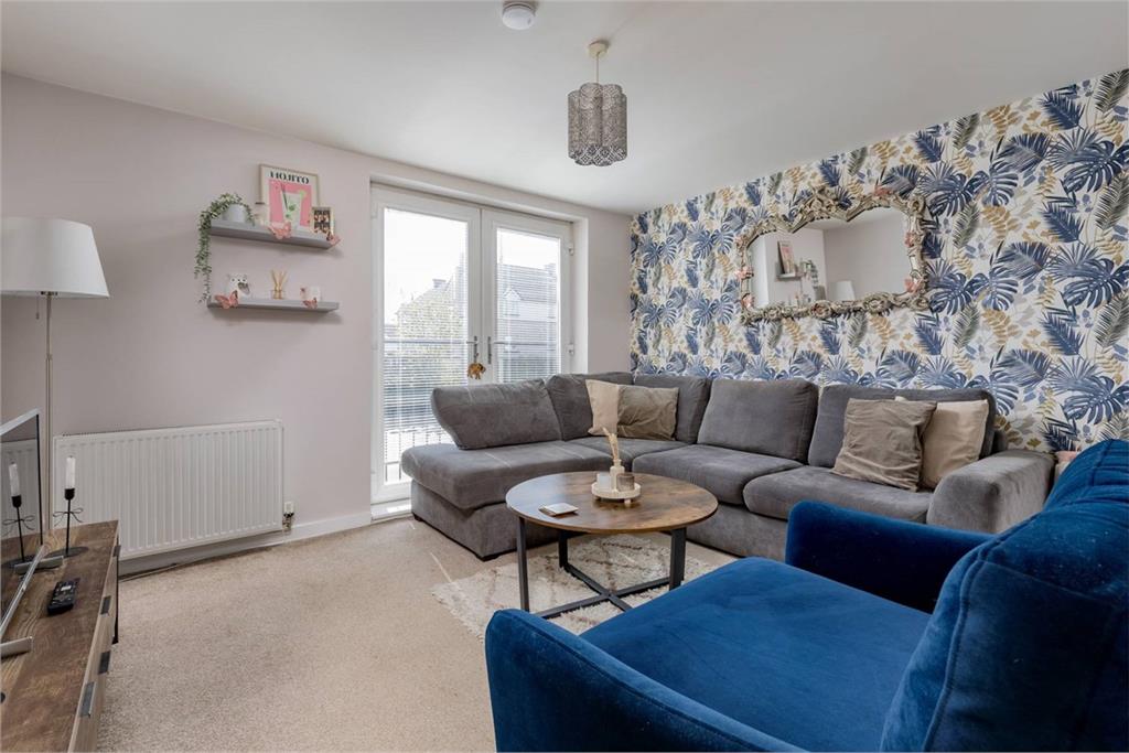 Flat 2, 366 West Granton Road, Edinburgh, EH5 1FE