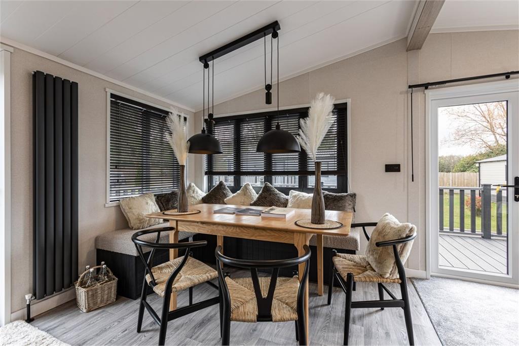Franklin Lodge, Newbridge Country Park, Dumfries, DG2 0LF