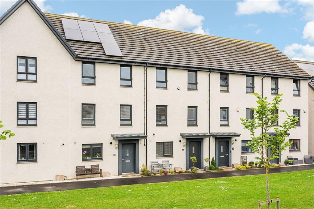 3 Barnyard Park Rigg, South Gyle, EH12 9LJ